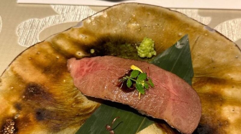 오사카 현지인이 추천하는 고베 소고기 맛집 소고기 스시